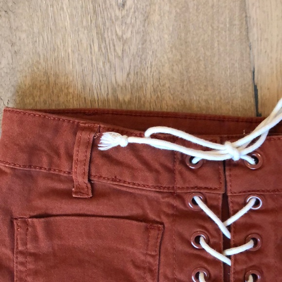 tie up shorts - Picture 3 of 4